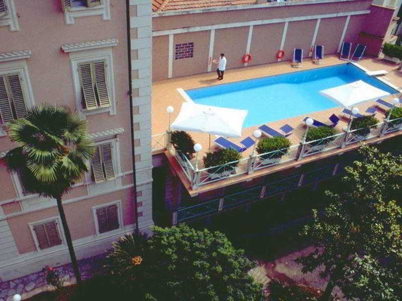 Grand Hotel Nizza Et Suisse Montecatini Terme Bagian luar foto
